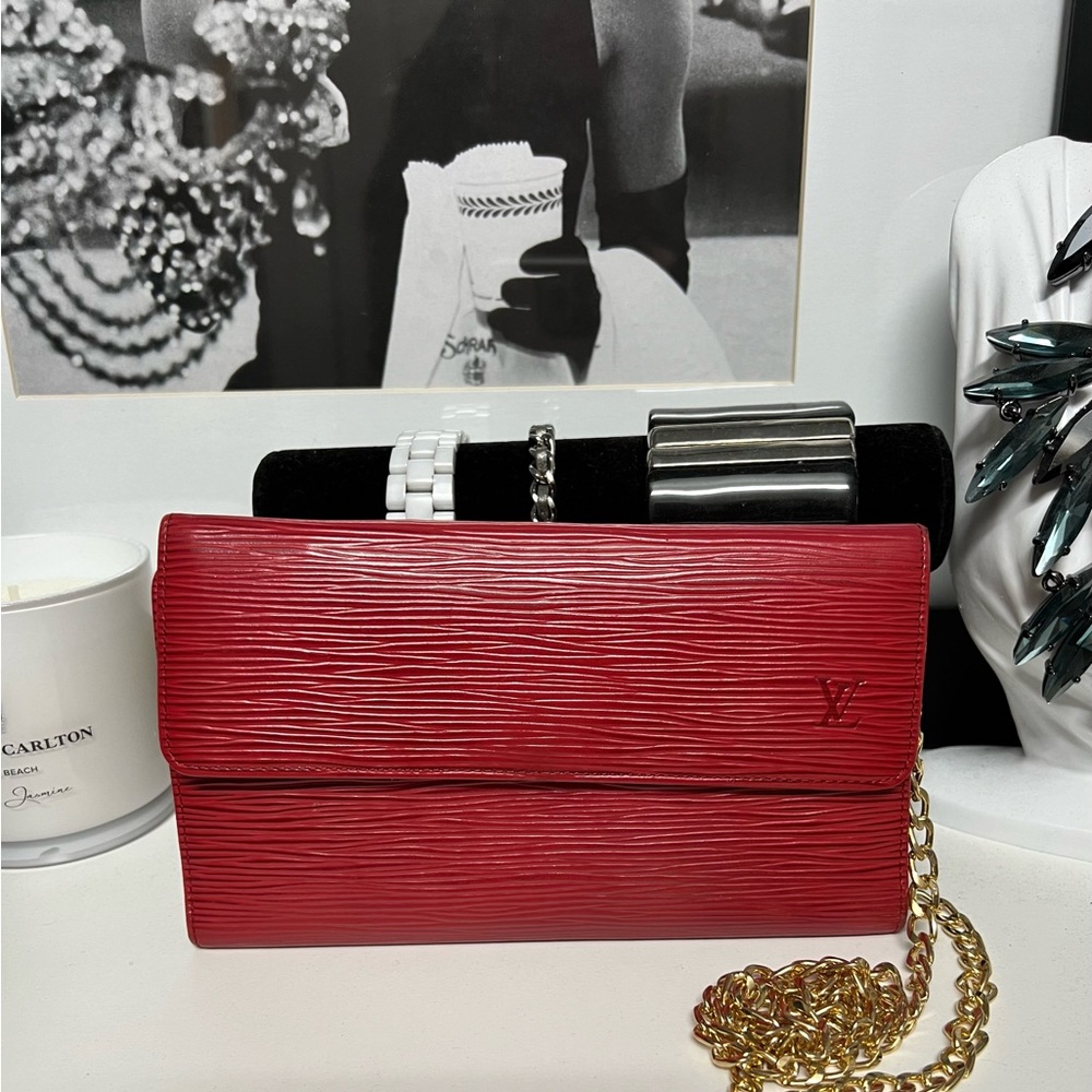 Louis Vuitton red Epi wallet with gold chain
